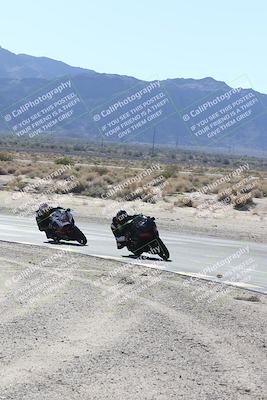 media/Dec-01-2025-Moto Forza (Mon) [[2daa91e15f]]/3-Beginner Group/Session 3 (Turn 16 Inside)/